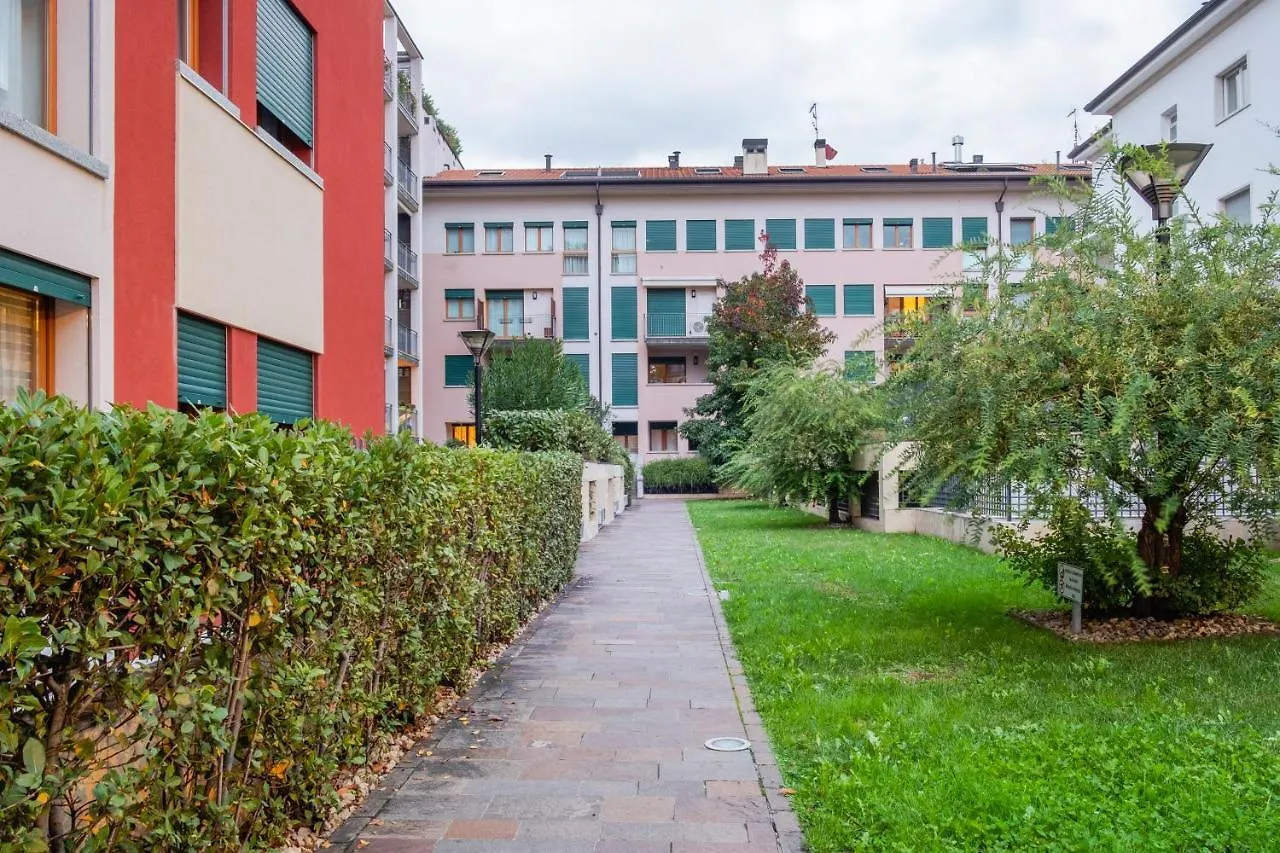 Apartment Residence Valdonega Modern Studio Verona
